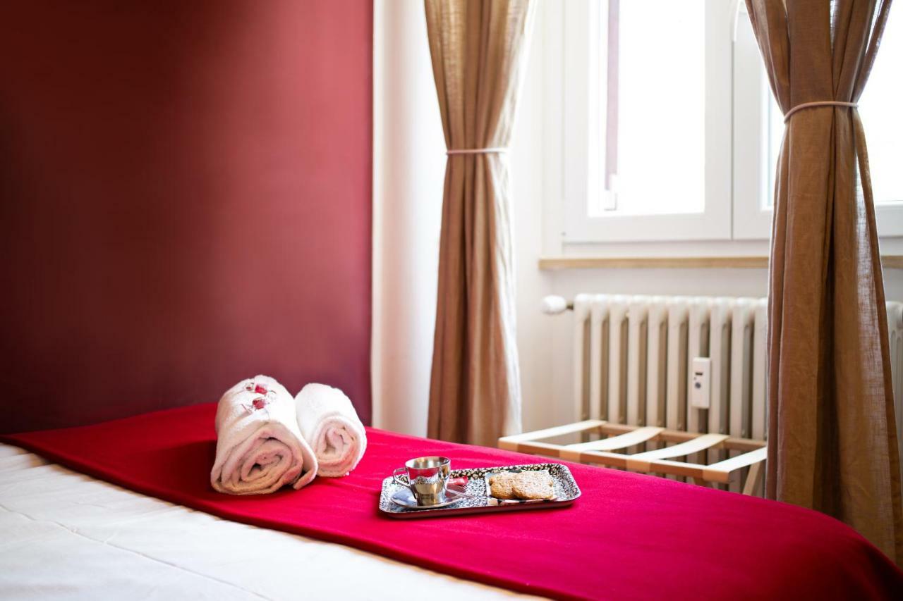 Lombardia40 Luxury Suites 罗马 外观 照片